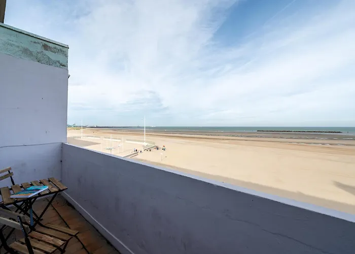 Malo-les-bains Lumineux Et Traversants Face A La Dunkirk